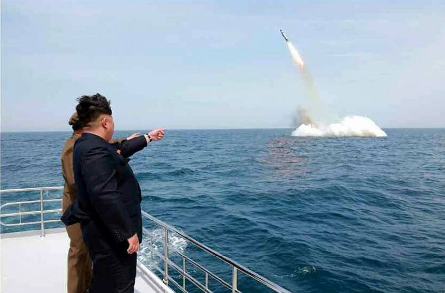 كوريا الشمالية تواصل اطلاق صواريخها لاحراج ترامب وارباك العالم