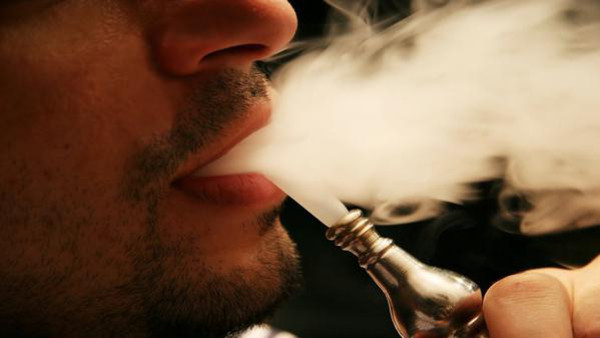 الابحاث العلمية تثبت ان تدخين النرجيلة اشد ضرراً من السيجارة