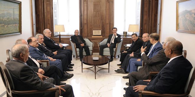 الرئيس الأسد يدعو لتعزيز الشعور القومي العربي لمواجهة مشاريع التقسيم
