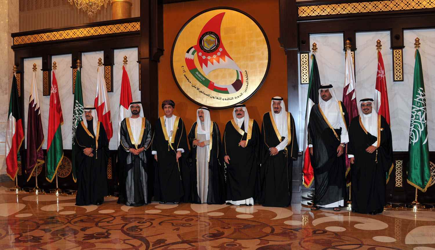  مصر والسعودية والبحرين ودولة الامارات تقطع اليوم علاقاتها الدبلوماسية مع قطر وتقرر محاصرتها حد خنقها