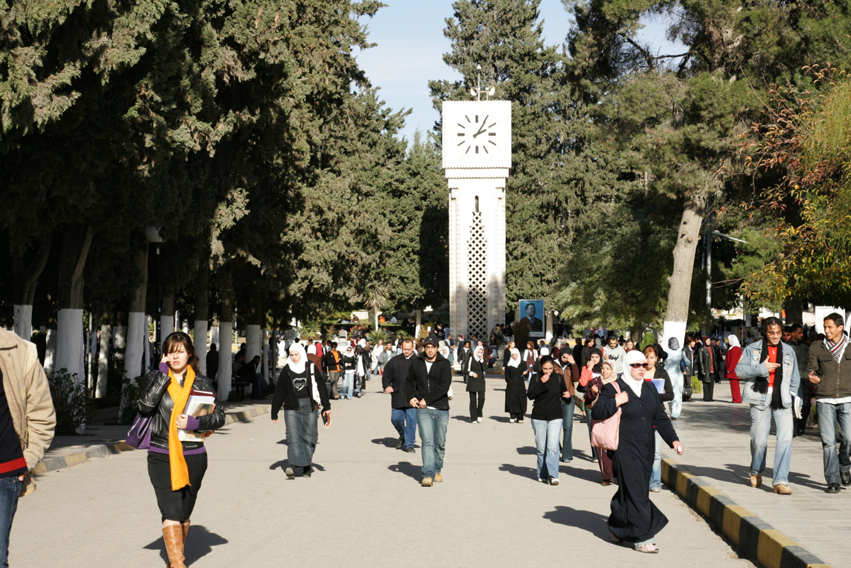  قبول 30941 طالباً وطالبة اردنيين في الجامعات الرسمية