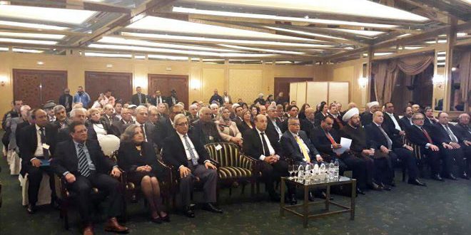 اتحاد الكتاب العرب يعقد مؤتمره في دمشق تضامناً مع سوريا