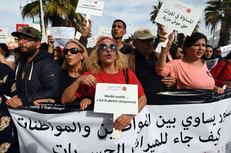 السبسي يعلن قرب مساواة المرأة التونسية بالرجل في انصبة الميراث