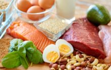 نقص البروتين في الطعام يضعف خصوبة الرجال ويؤثر سلبياً على ابنائهم