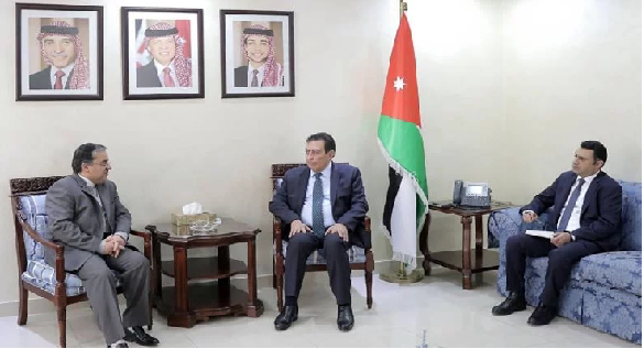 السفير الايراني يعد بالافراج عن المحتجزين الأردنيين لدى بلاده خلال ايام