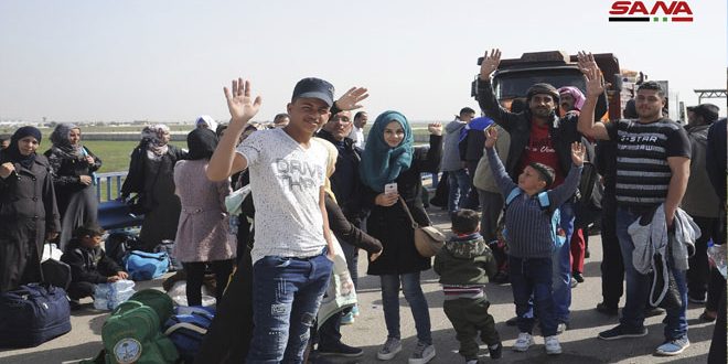 ١٥٢٠٠ مهاجر سوري عادوا لبلادهم من الاردن منذ فتح معبر نصيب- جابر الحدودي/ فيديو