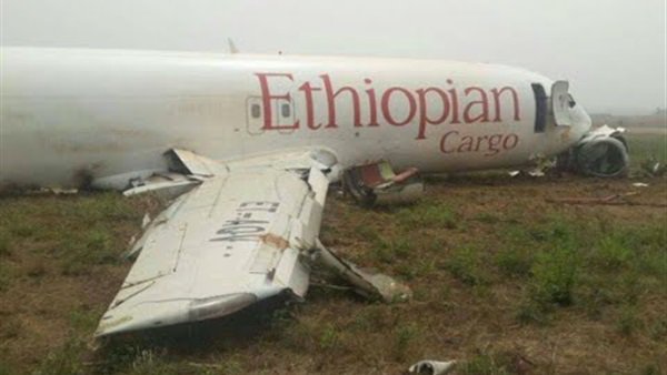 كارثة جوية.. مصرع 149 راكباً والطاقم المؤلف من 8 افراد في حادث تحطم طائرة اثيوبية صباح اليوم