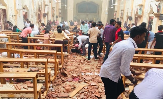 وقوع نحو 200 قتيل و599 جريحاً بـ8 تفجيرات هزت عدة كنائس وفنادق في سريلانكا/ فيديو