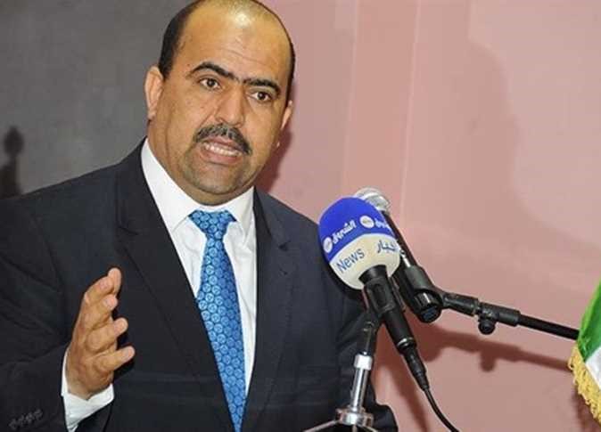 رغم تاريخهم الاسود.. نائب إخواني يفوز بموقع رئيس البرلمان الجزائري