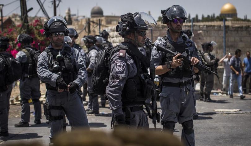 استشهاد فلسطيني برصاص شرطة الاحتلال بعدما استولى على سيارة اسرائيلية في القدس