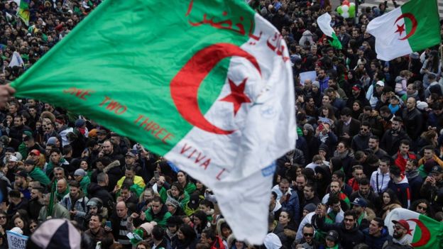  مظاهرات الجمعة الـ40 من الحراك الجزائري في اليوم الخامس من الحملة الانتخابية