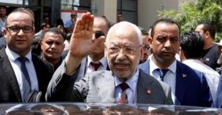 قرارات الرئيس التونسي تصب في خانة المعارضين لدكتاتورية الغنوشي داخل حركة النهضة