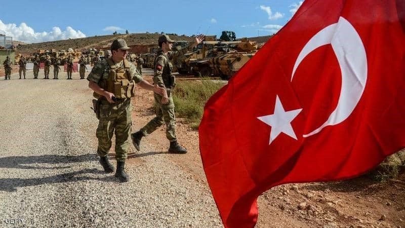 القبض على 90 عسكريا تركيا سابقا للاشتباه في صلتهم بغولن