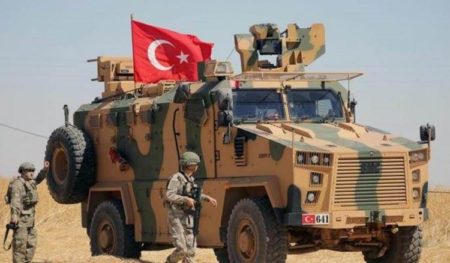 الجيش التركي يفرق اعتصاماً ويقتل مسلحين من هيئة تحرير الشام