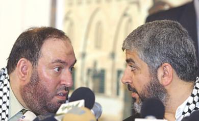 محمد نزال يكشف خفايا لقاء قديم جمع قيادات حركة حماس برئاسه مشعل مع ابن سلمان