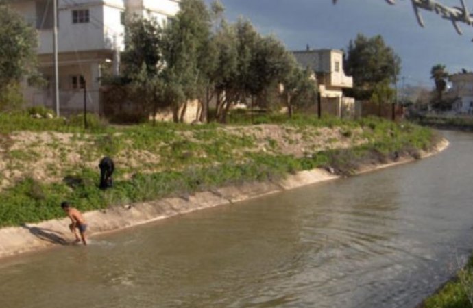 وفاة ثلاثة أطفال إثر حادث غرق في منطقة دير علا