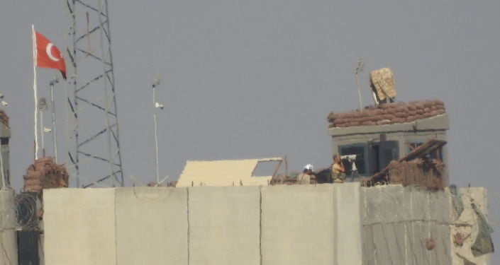القوات التركية تفكك 3 قواعد تابعة لها في ريف حماة كخطوة أولى لسحب باقي النقاط التي يحاصرها الجيش السوري/ فيديو