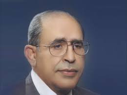 وزير الثقافة الفلسطيني ينعي الشاعر عز الدين المناصرة‎ الذي توفي اليوم جراء اصابته بفيروس كورونا