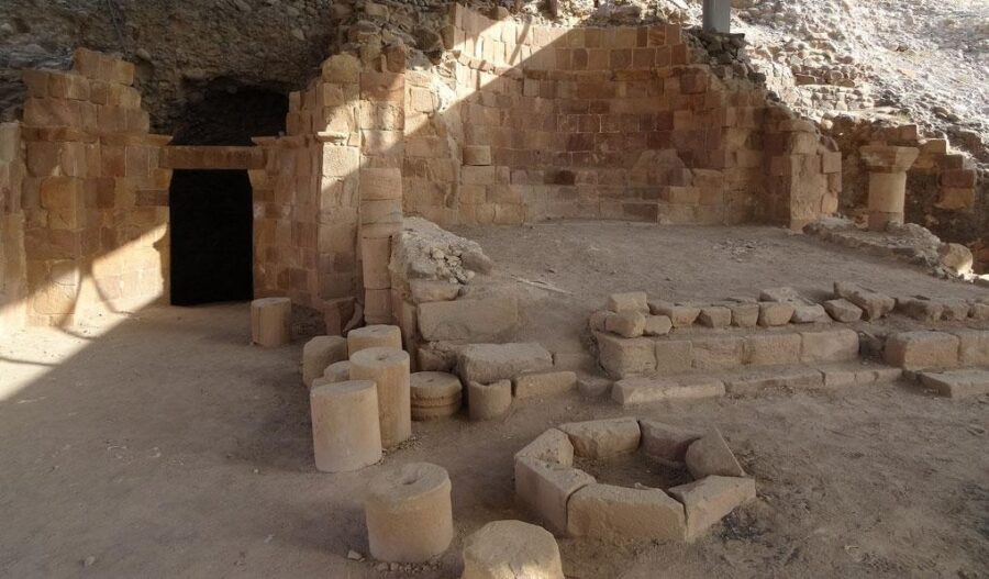 خبراء اردنيون يعلنون اكتشاف ديار النبي لوط بالاغوار الجنوبية