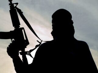 القبض على مسلحين خطرين جدا في محافظة الكرك