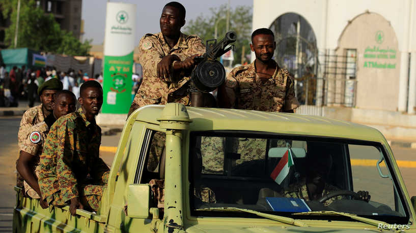 مجلس السيادة السوداني الحاكم يعلن احباط محاولة انقلابية، واعتقال جميع المشاركين فيها وبدء التحقيق معهم/ فيديو