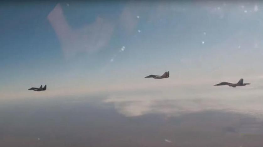 قيام طائرات عسكرية سورية وروسية بتسيير دوريات مشتركة.. هل يرتبط بالازمة الاوكرانية؟؟