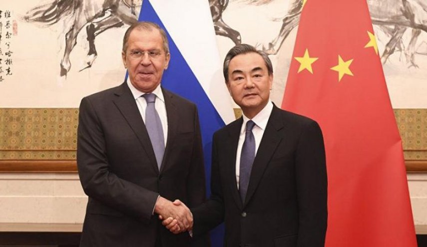 لافروف يزور الصين ويقول إن موسكو وبكين تقودان العالم نحو نظام متعدد الاقطاب 