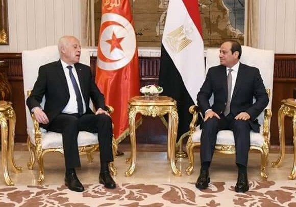 بعد إفتعاله ازمة مع  الاتحاد التونسي للشغل.. قيس سعيد يتمرن على الدكتاتورية بخطابات ديموقراطية