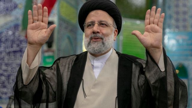 تقليص زيارات الرئيس الايراني الخارجية، بعد اكتشاف الحرس الثوري ان الموساد يخطط لاغتياله خارج طهران/ فيديو