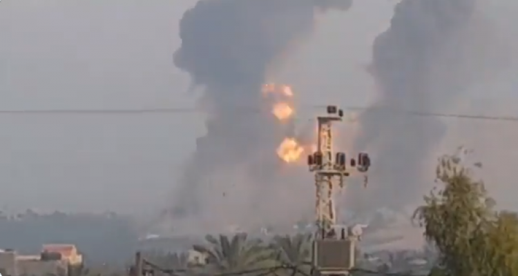 طائرات العدو تُغير على عدة مواقع عسكرية بقطاع غزة فجر اليوم السبت، بحجة الرد على صاروخ اطلقته المقاومة/ فيديو