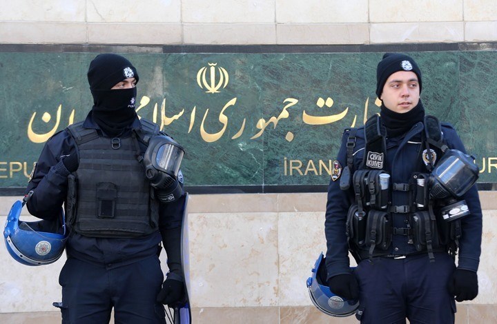 الاستخبارات الإيرانية تعلن اليوم الخميس اعتقال شبكة تجسس وتخريب جديدة على صلة بالموساد الإسرائيلي