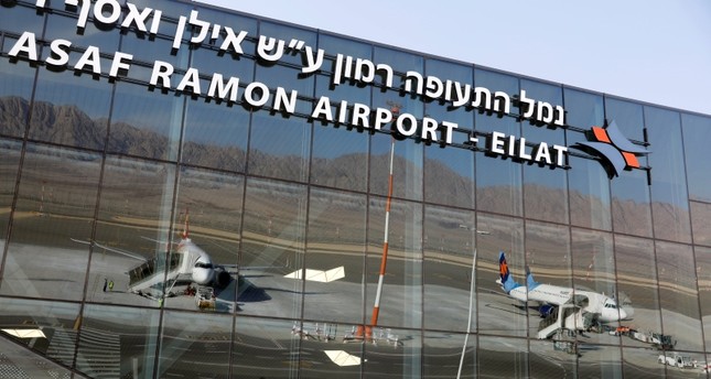 فتح مطار رامون الإسرائيلي أمام المسافرين الفلسطينيين، لتقليص مرورهم عبر جسر الملك حسين الى الاردن