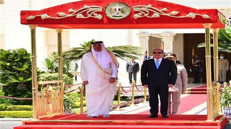 في أول زيارة لرئيس مصري منذ 2010.. السيسي يتوجه إلى قطر غداً الثلاثاء لبحث توسيع مجالات التعاون الاقتصادي