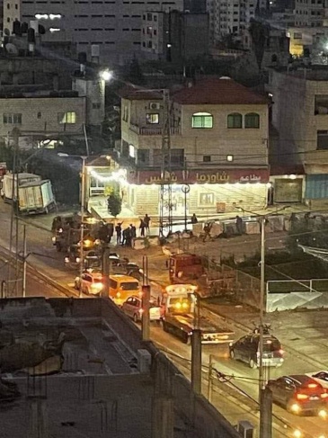 إصابة جنديين إسرائيليين، أحدهما بحالة خطيرة، في عملية إطلاق نار مساء اليوم السبت ببلدة حوارة جنوبي نابلس/ فيديو