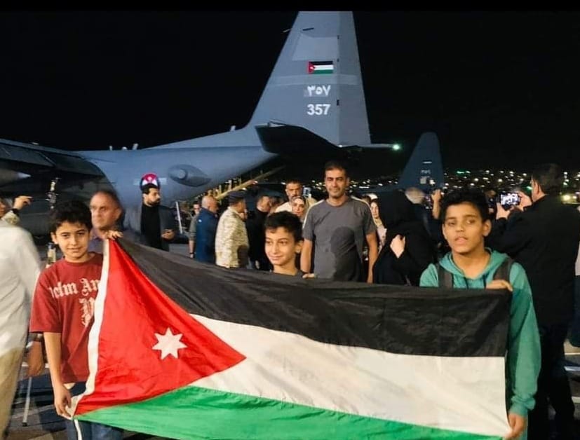 أقلت 343 أردنياً وفلسطينياً وعراقياً وسورياً وألمانياً.. وصول طائرات الإجلاء العسكرية الأردنية الأربع الى عمان من السودان