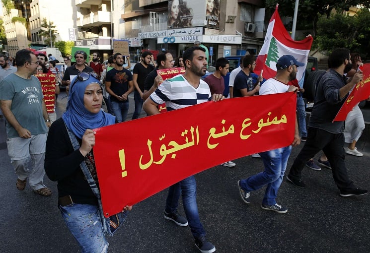 مثقفون وصحافيون لبنانيون 
