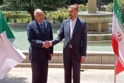 اتفاق جزائري إيراني على إعادة العلاقات وتبادل فتح السفارات