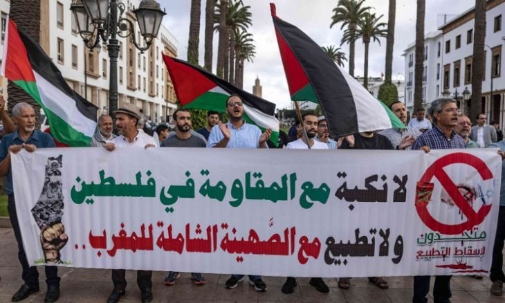 حكام المغرب يعتبرون انتقاد التطبيع مع إسرائيل انتقاداً مباشراًً للملك