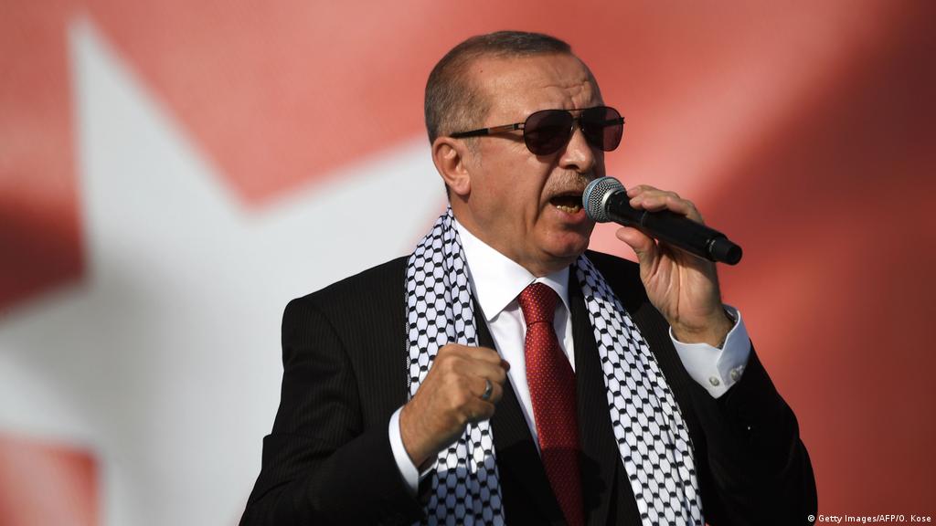 أردوغان يُحمّل الدول الغربية المسؤولية عن مجازر الإبادة في غزة، ويكشف إستعداد بلاده لإعلان إسرائيل 